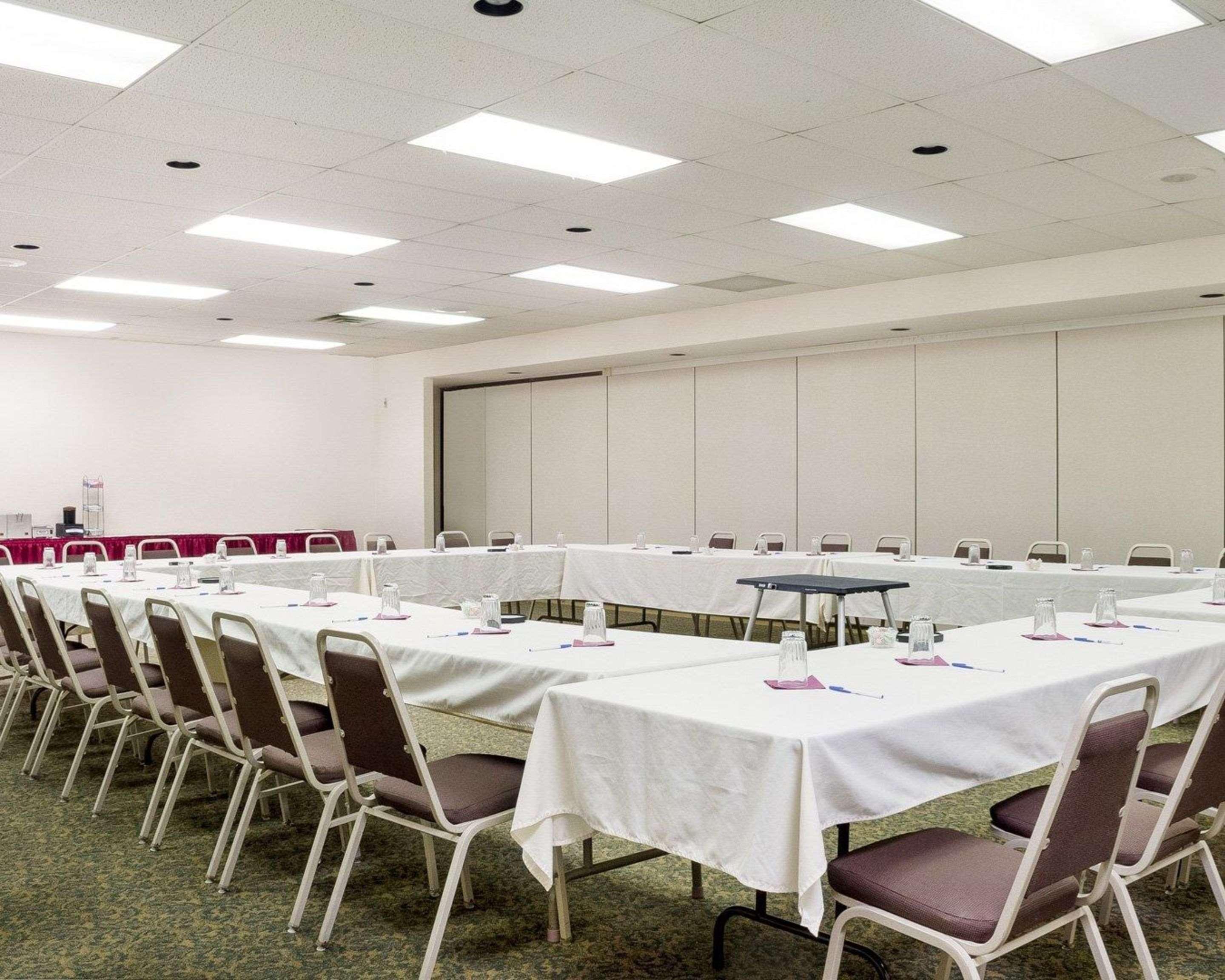 Quality Inn Bismarck I-94 Luaran gambar